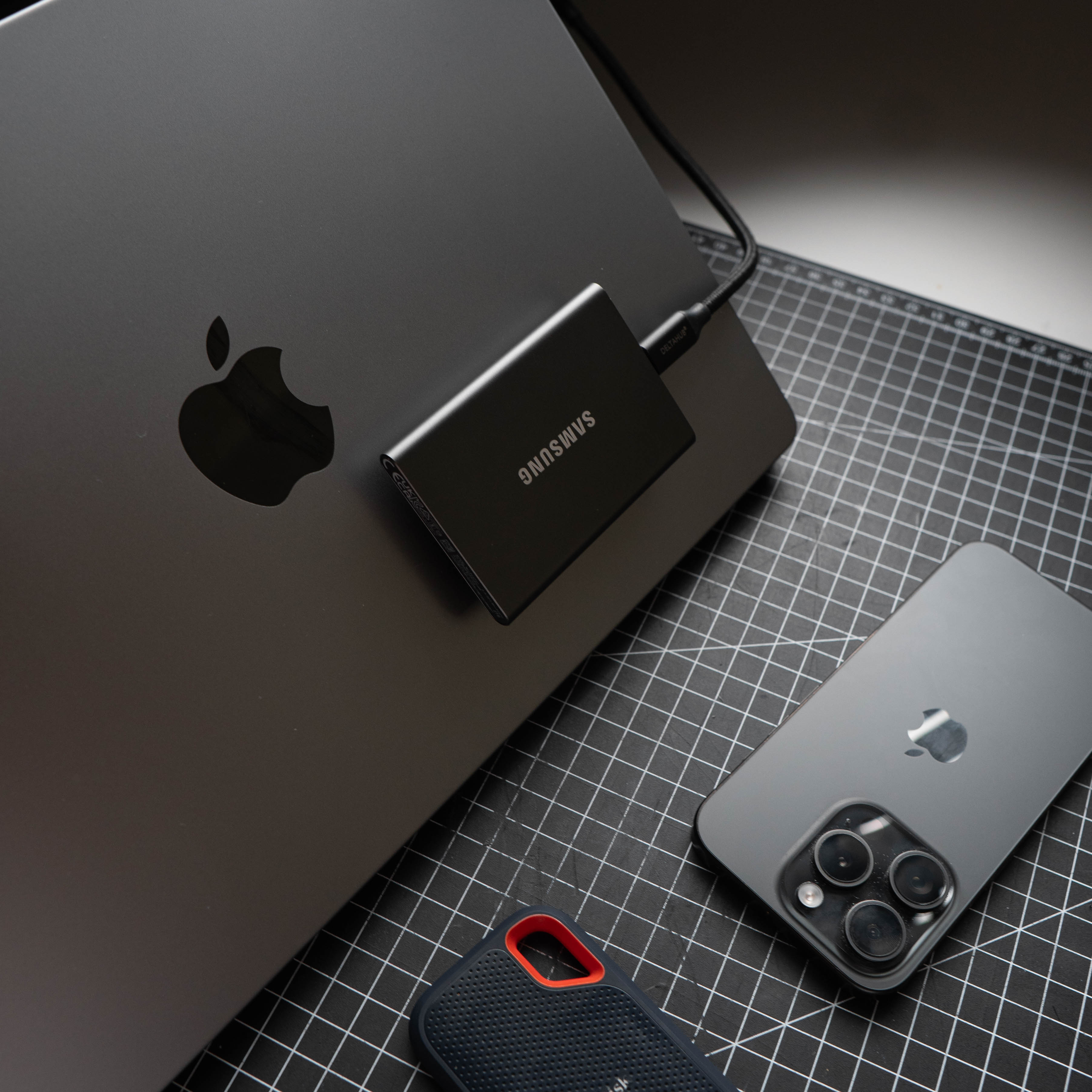 HoldX - Magnetic Mount