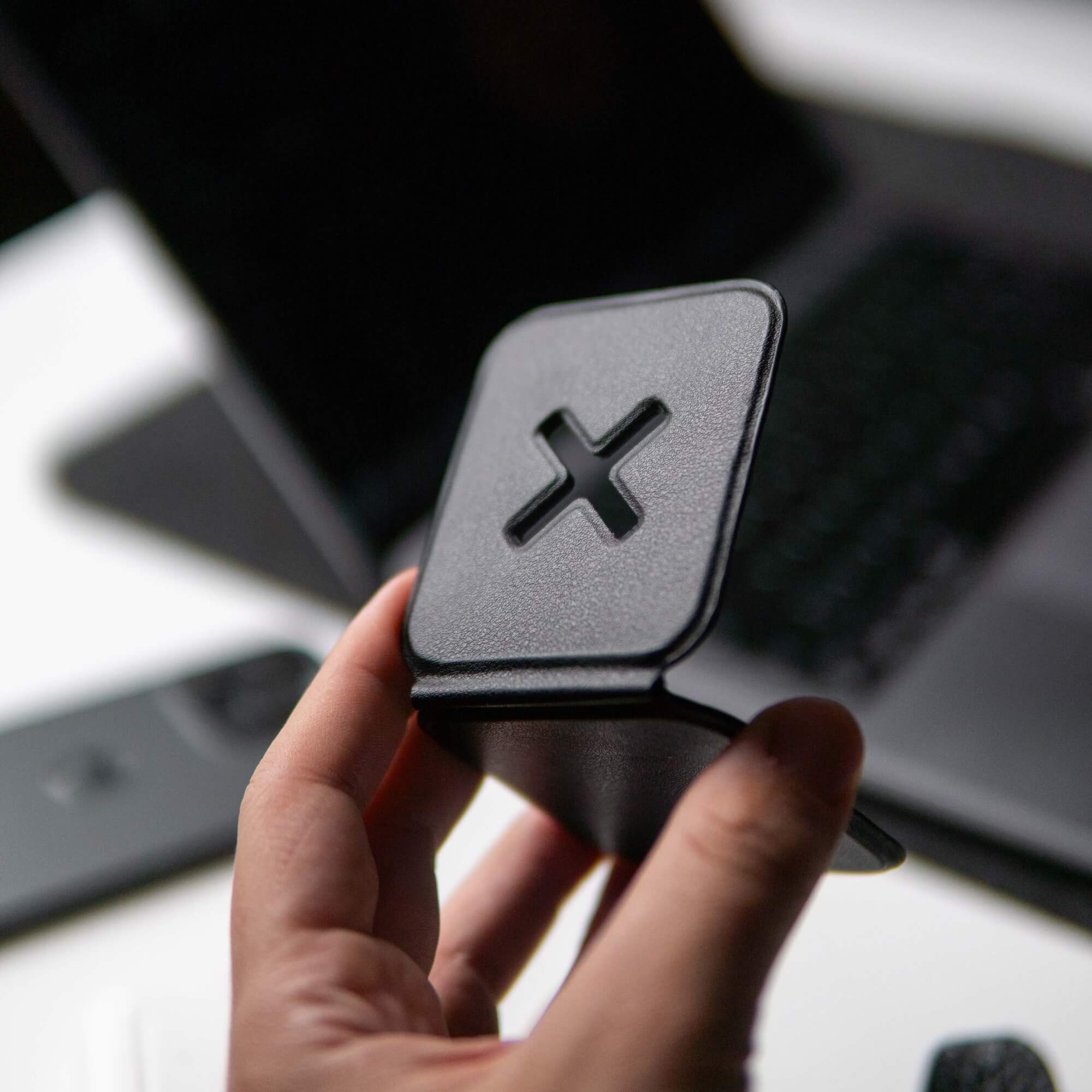 HoldX Phone Mount (preorders)