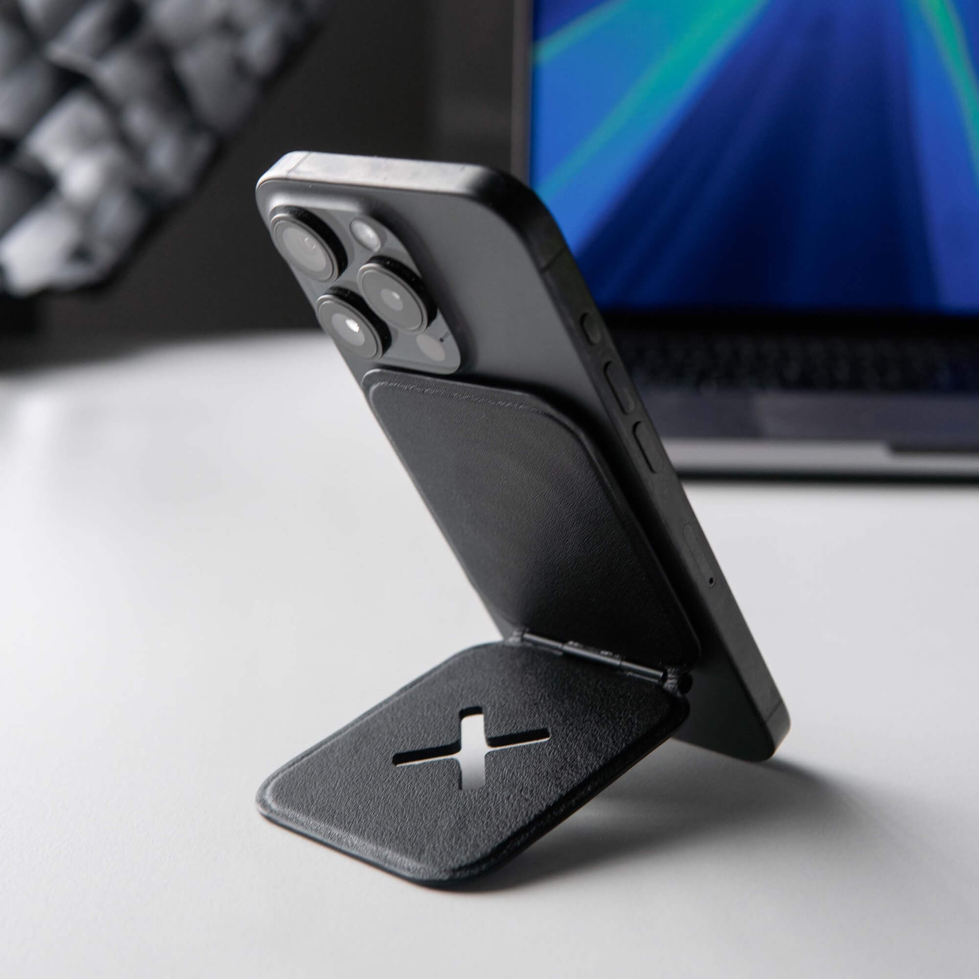 HoldX Phone Mount (preorders)
