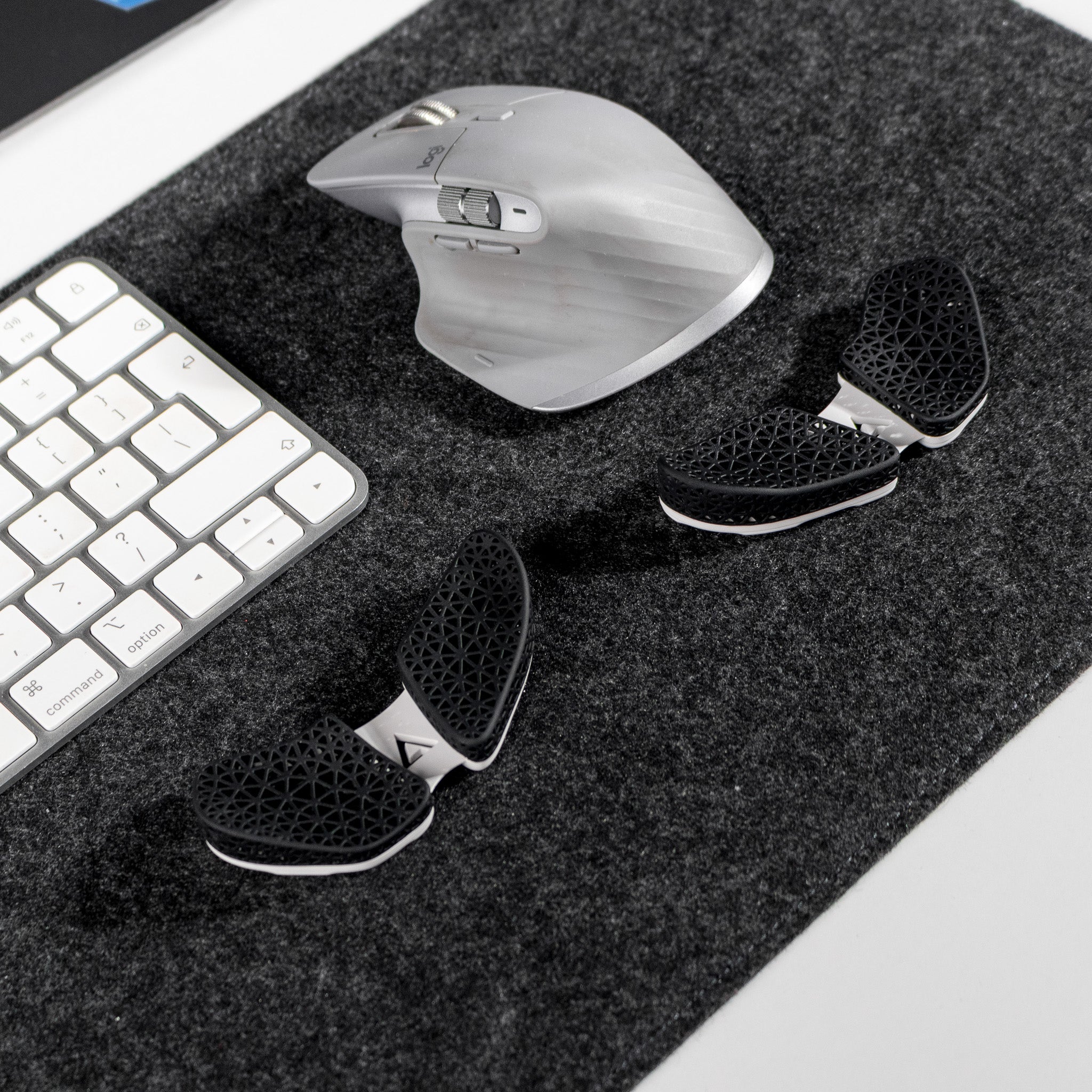 #color_airrest-black