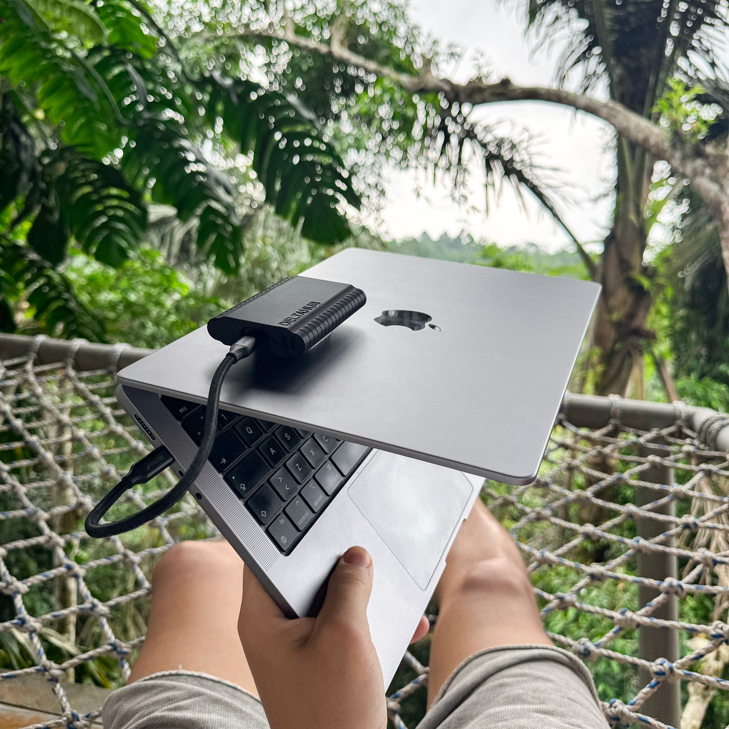 HoldX - Magnetic Mount