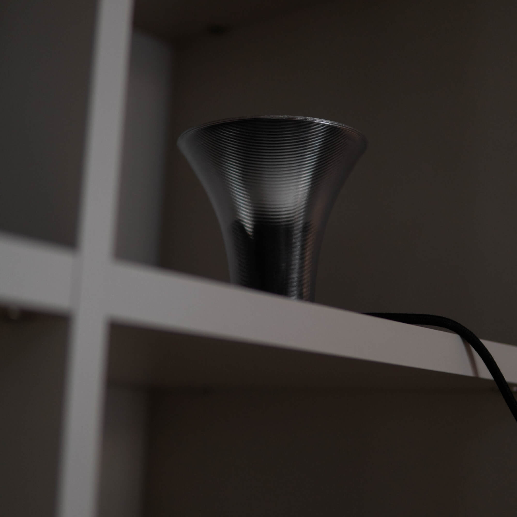 KUMI - Modular and Magnetic Light