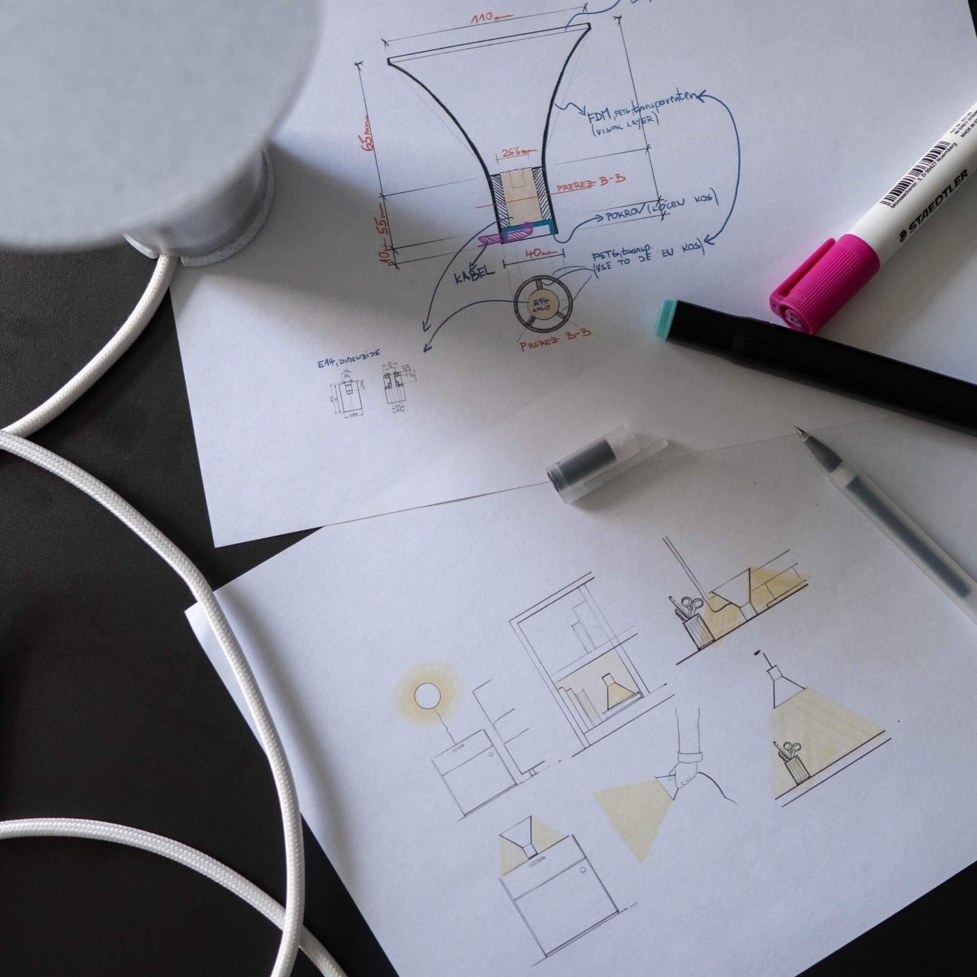 KUMI - Modular and Magnetic Light