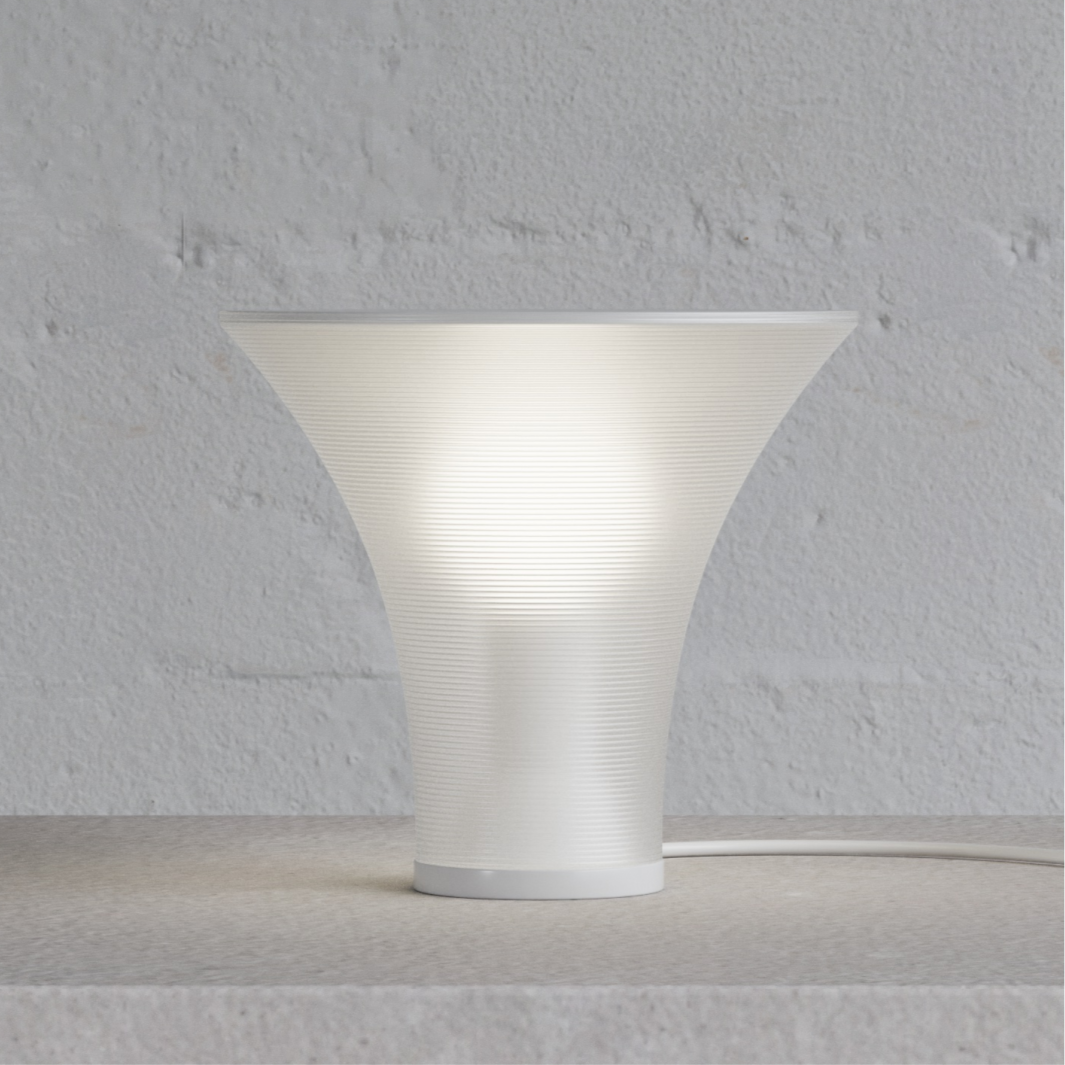 KUMI - Modular and Magnetic Light