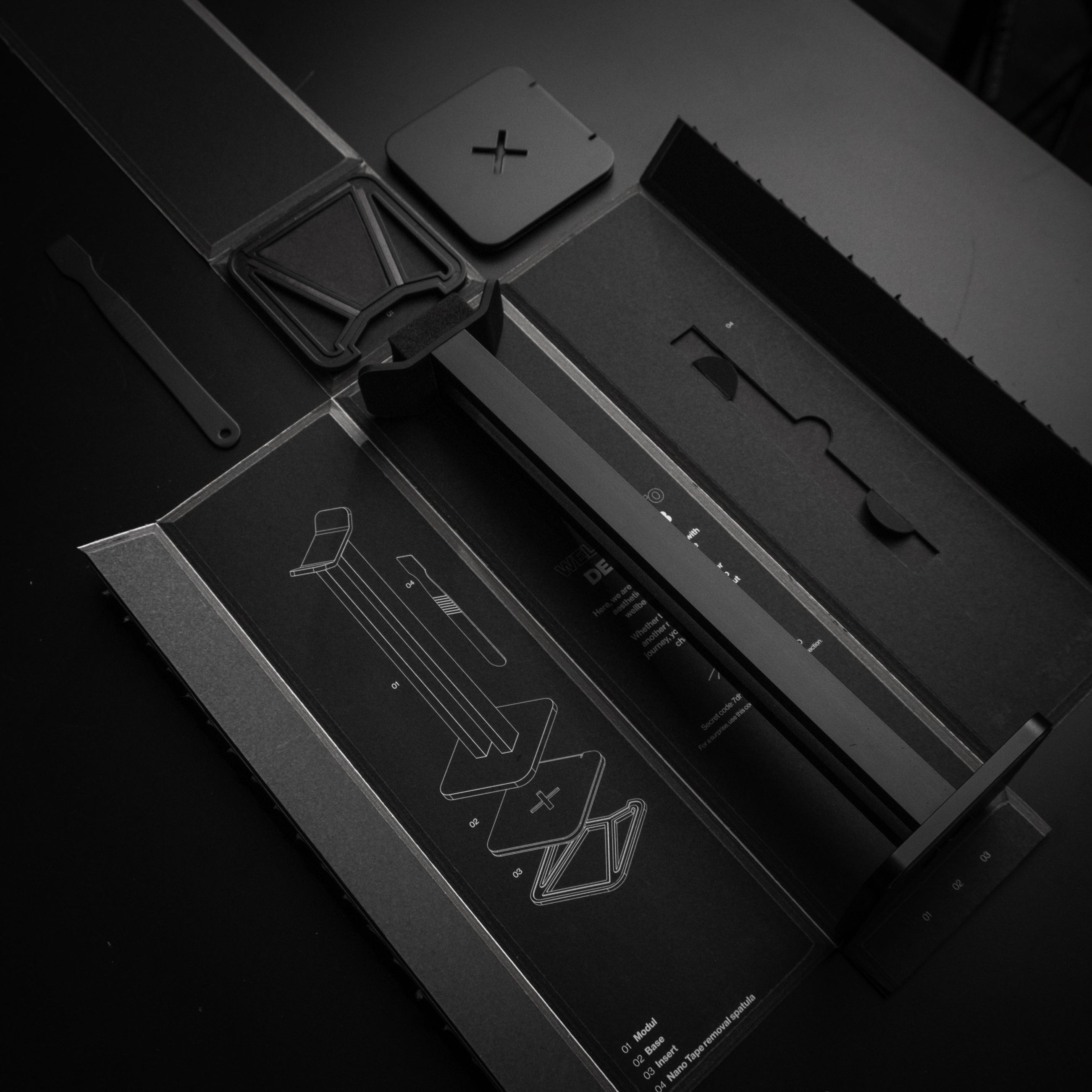 REO Headphone Stand DeltaHub