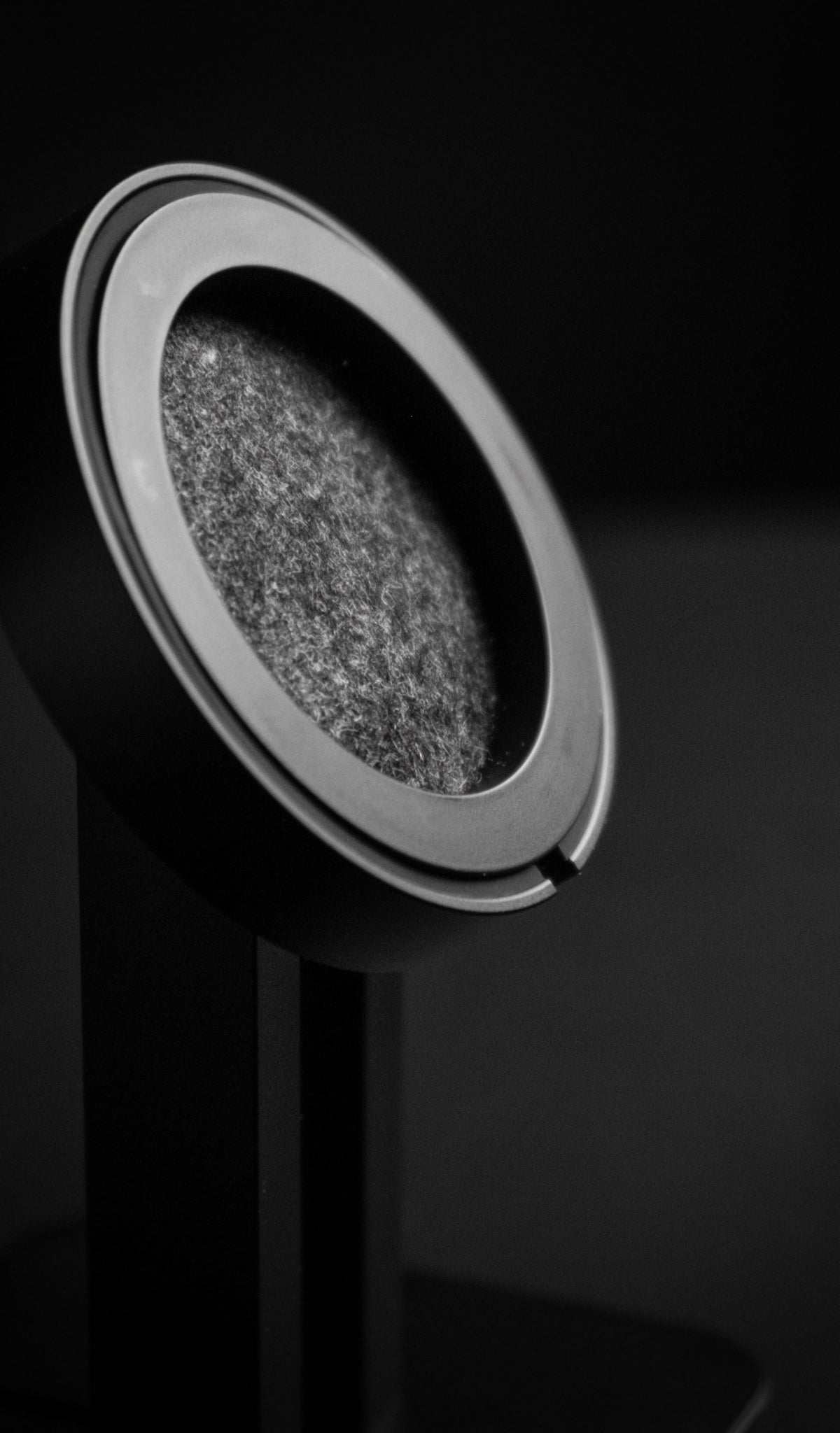 REO Phone Stand DeltaHub