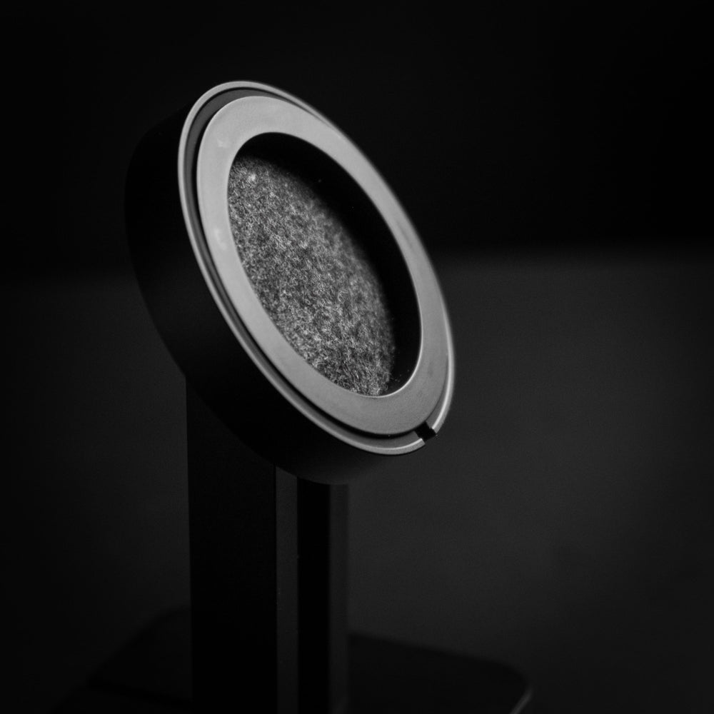 REO Phone Stand DeltaHub