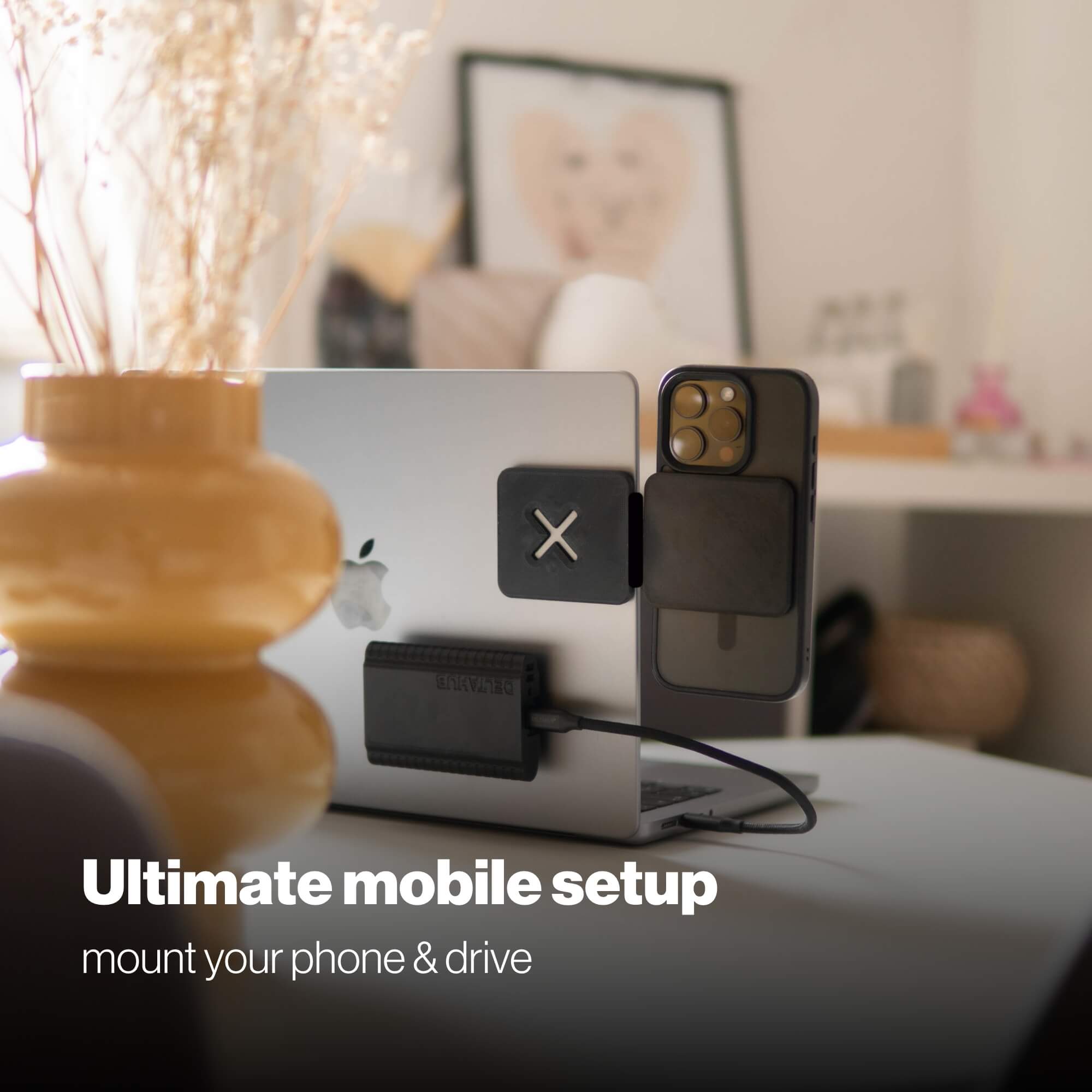 HoldX Phone Mount