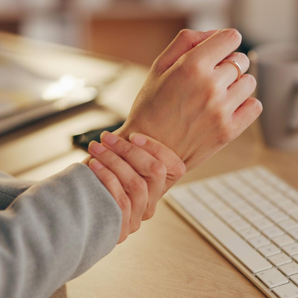 Ergonomic Wrist Rests for Gen Z | Carpio by Deltahub