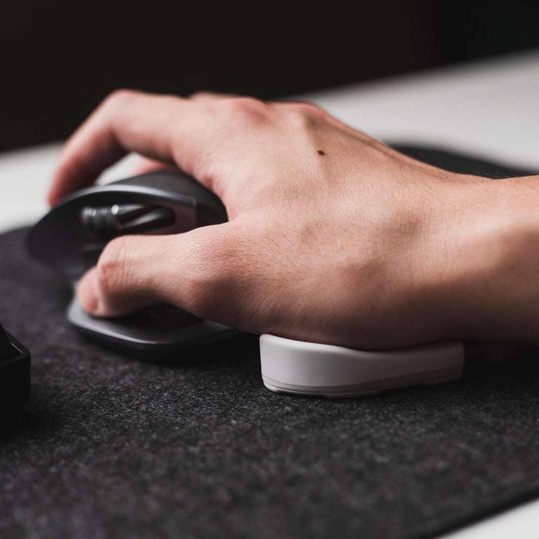 Carpio 2.0 - Ergonomic Wrist Rest - DeltaHub